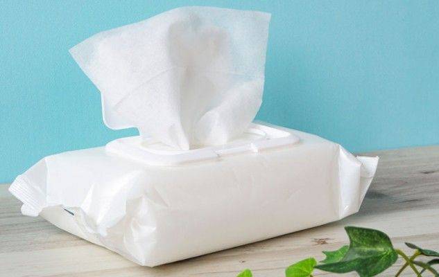 Yüzey temizleme mendilleri hangi alanlarda en kullanışlıdır?