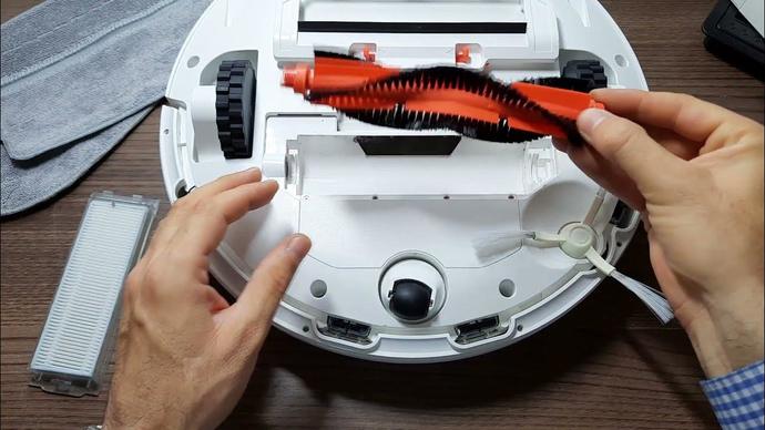 Robot süpürgenin düzenli olarak çalışmasını sağlamak için senin özel bir rutinin var mı?