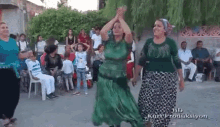 Saçımı kazıttım sıfır saç ne kadar zormuş, Sağa sola dönüyorum kıyafetlerime batıyor erkekler kısa saçla nasıl yapıyor?