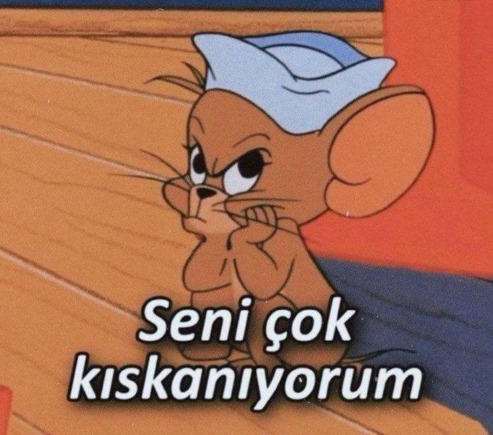 Sevgiliniz karşı cinsten biriyle sarılabilir mi?