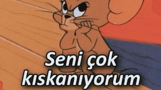 Sevgiliniz karşı cinsten biriyle sarılabilir mi?