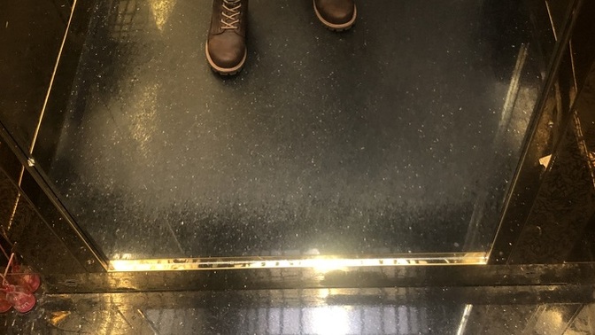 En son ne zaman kendine kıyafet alışverişi yaptın?