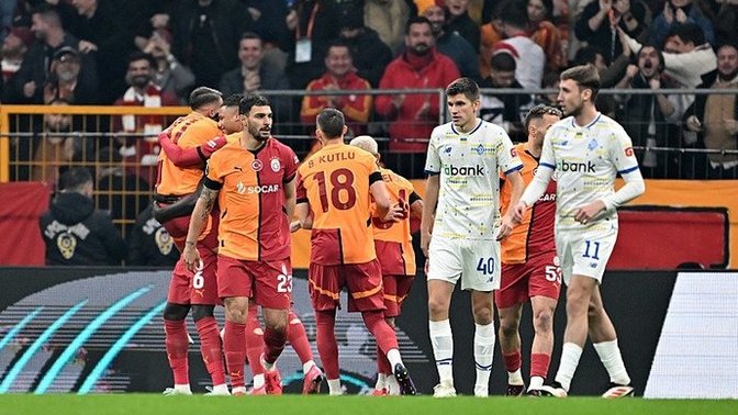 Galatasaray 3 - Dinamo Kiev 3... Sarı kırmızılılar avrupa liginde berabere kaldı! Maçı nasıl buldunuz?