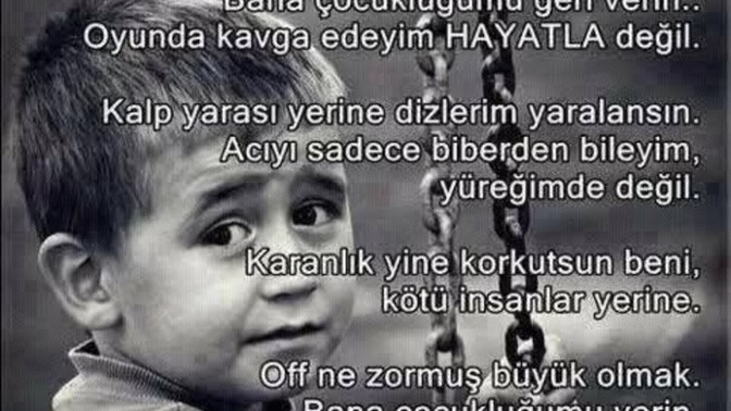 Çocukluk mu güzeldi yoksa çocukken mi guzeldik? Salincaktan düşen bir çocuk hiç küser mi parka?