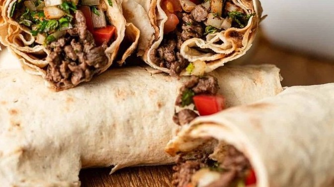 Sokak yemeklerini mi yoksa lüks restoranları mı tercih edersiniz?
