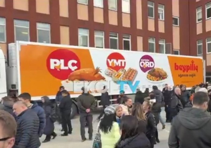Boluda yanarak ölenleri. Kızarmış piliç reklamiyla ailelere dagittilar?
