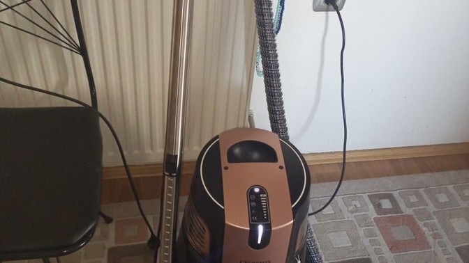 Bu süpürgeyi kullanan var mı yeni aldıkta?
