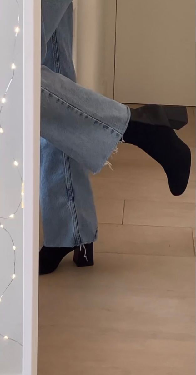 Topuklu ayakkabılarda tercihiniz ince mi yoksa kalın mı olur?