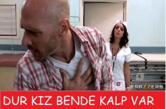 Her erkek nude fotoya düşer mi?