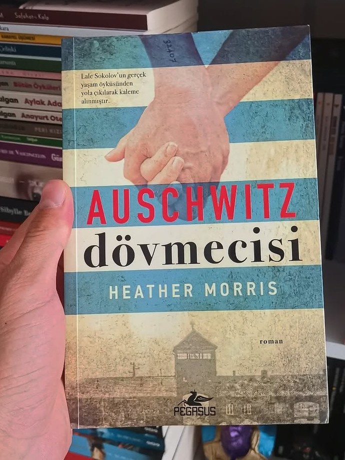 Auschwitz Dövmecisi