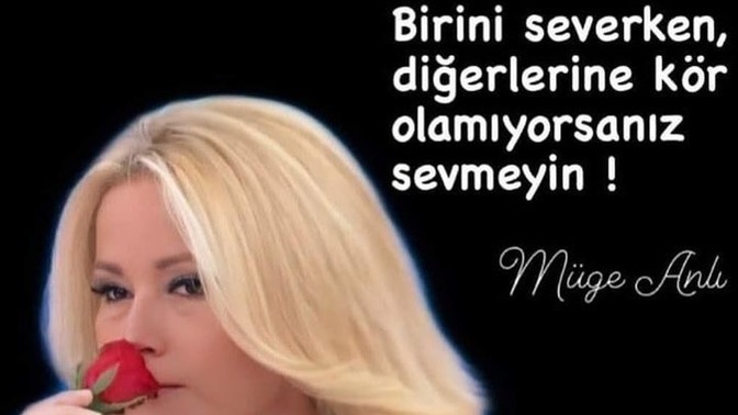 Sizce bir insan aynı anda iki kişiye âşık olabilir mi?