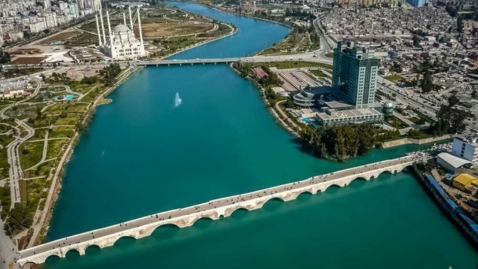 Adanalılar neredesiniz Adana'daym sizce adana nasıl?