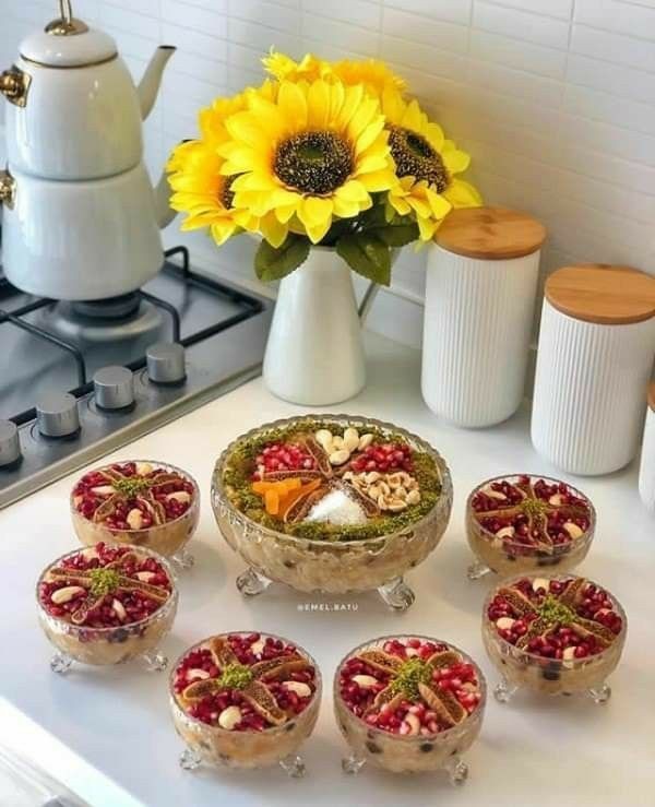 Aşureye alışılmışın dışında hangi malzemeyi eklemek isterdiniz?