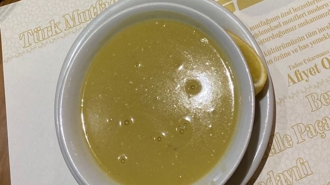 Kelle paça içen kız ve mercimek çorbası içen erkekten olur mu?