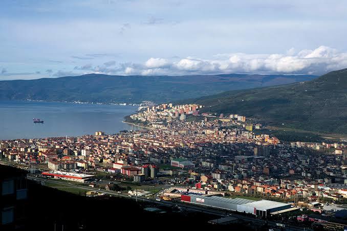 Rüyamda Bursa/Gemlikte yaşayan bir kadınla flört görüşmesinde bulunmamı nasıl değerlendiriyorsunuz?