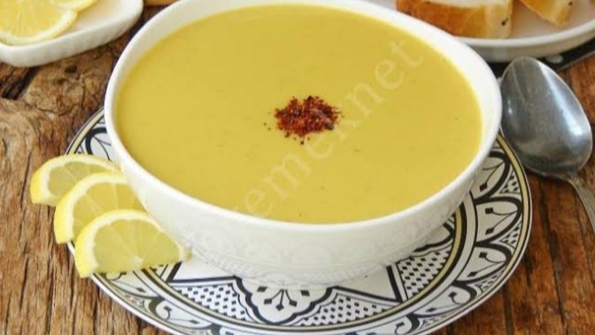 Mercimek çorbası salçalı mı olmalı salçasız mı?