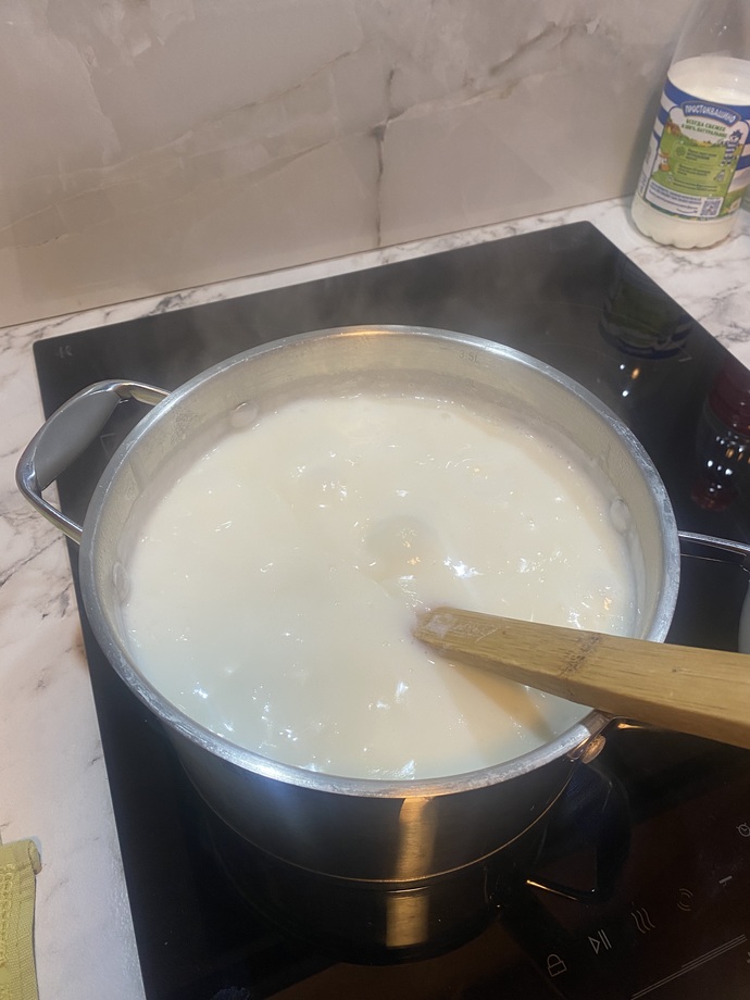 Sütlaç yapan erkek 9 adım önde midir?
