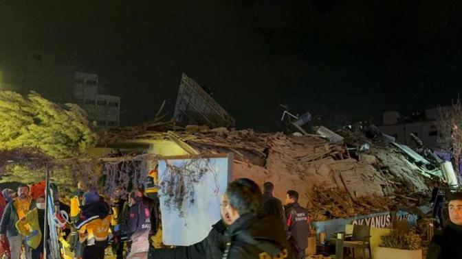 Konya'da 4 katlı bina çöktü. Yapı güvenliği nasıl sağlanacak?