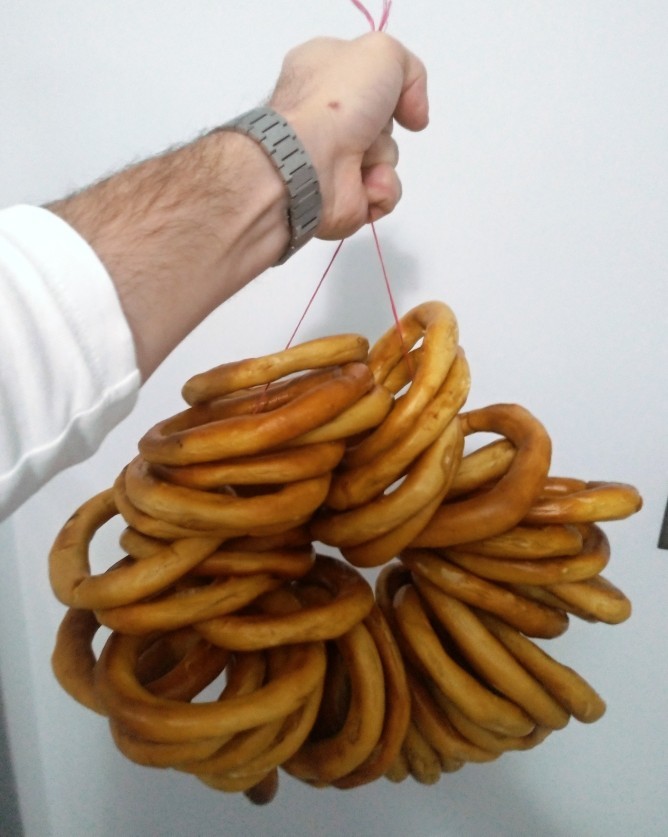 Bir oturuşta en fazla kaç simit yiyebilirsiniz?