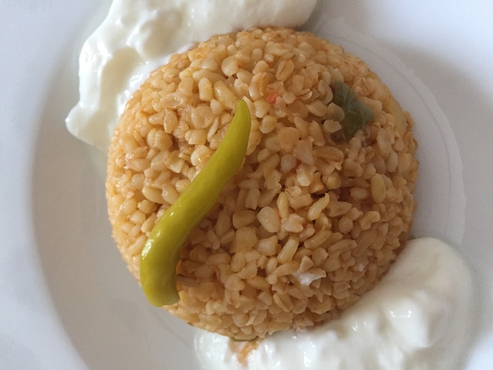 Davet sofrasına bulgur pilavı yapılır mı?