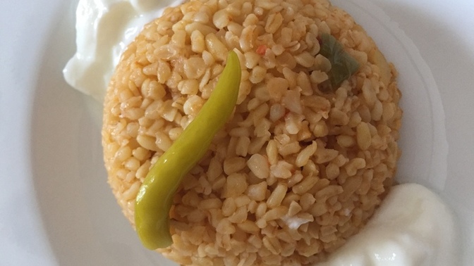 Davet sofrasına bulgur pilavı yapılır mı?
