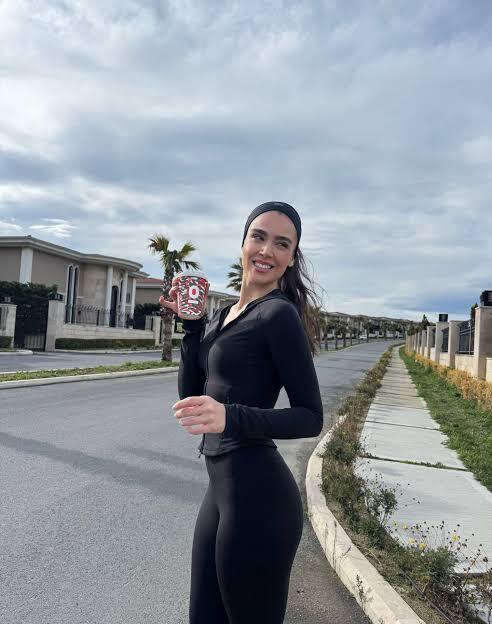 Spor spikerleri neden bu kadar güzel?