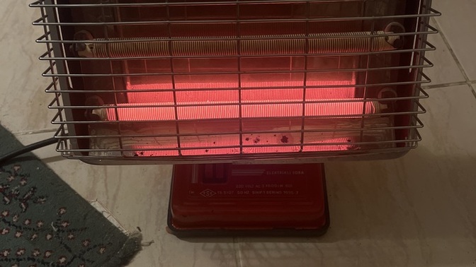 Arkadaşlar malum havalar soğuk bie elektrik sobası aldım ve bununla ilgili size bir şey danışacağım?