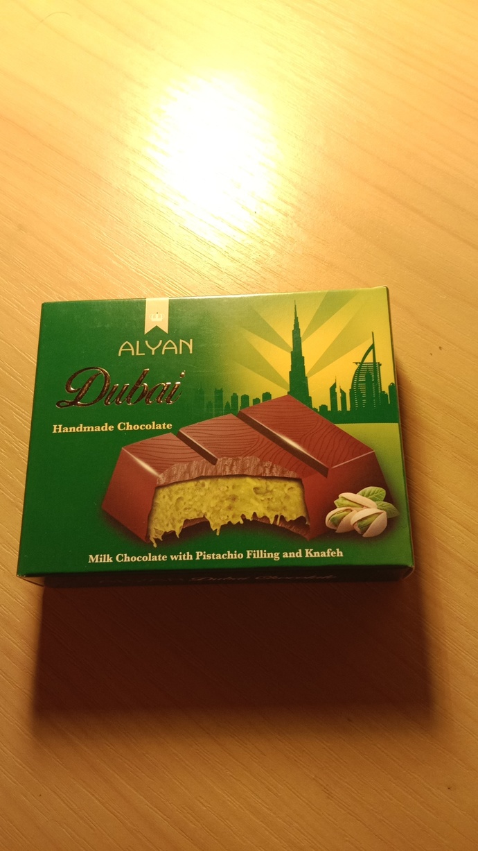 Sonunda Dubai çikolatasını denedim. Kimler hâlâ denemedi?