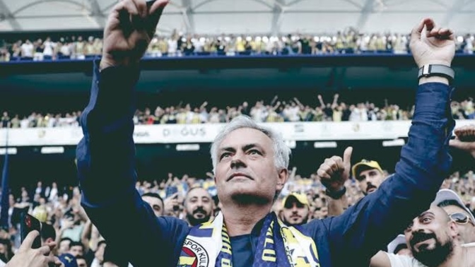 Jose Mourinho Fenerbahçe’yi şampiyon yapabilir mi?