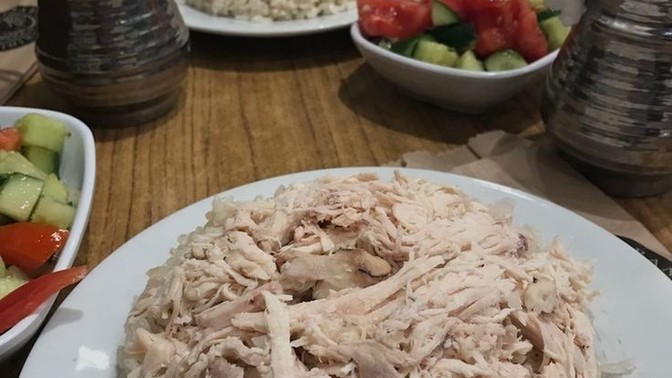 Hagi ünlüyle yemeğe çıkmak isterdiniz?