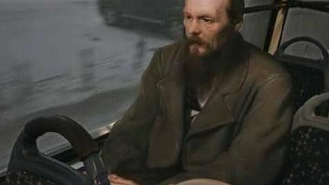İnsan neden geçmiş yaralarının üstünü kapatmak varken onları sürekli kanatıyor?