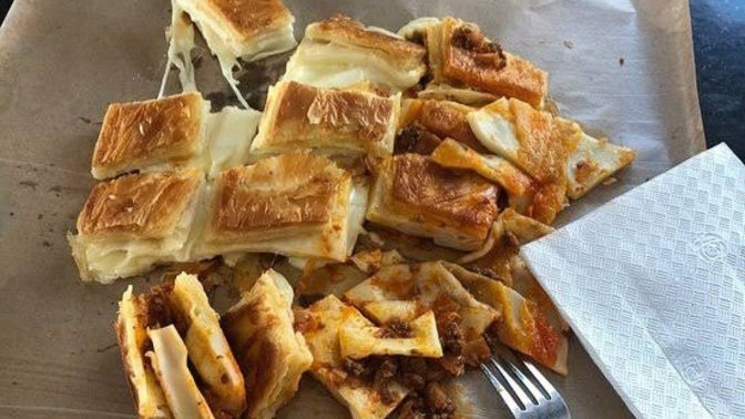 Kahvaltı yerine börek sever misiniz?