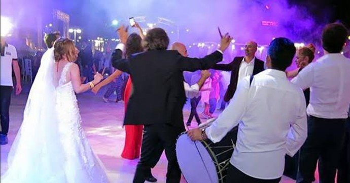 Düğün sonrası yapılan ilk şeyler nelerdir?