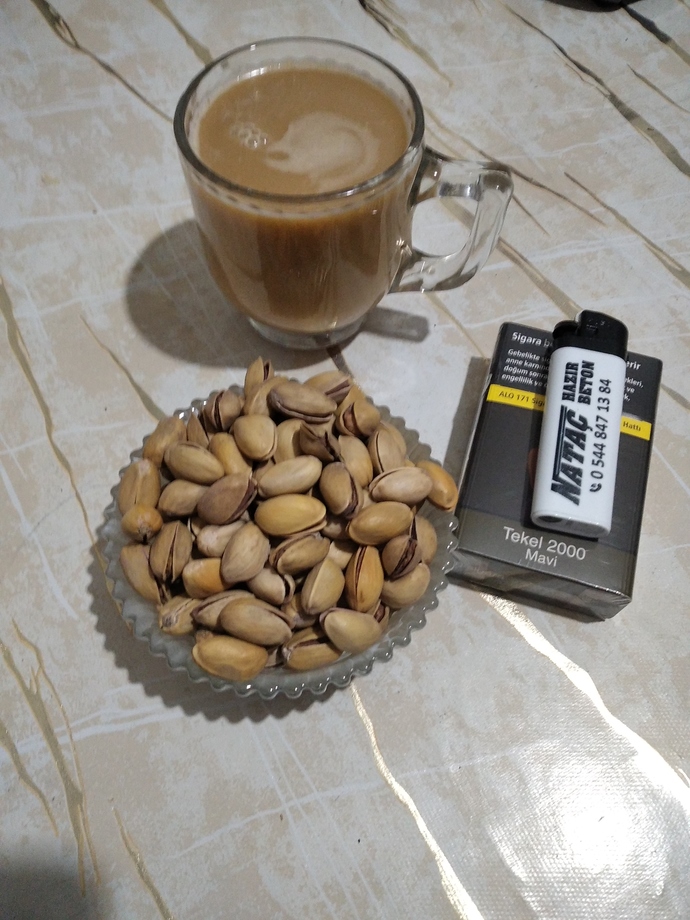 Bana antep fıstığını açıp eliyle yedirecek sevgiliyi nerden bulabilirim?