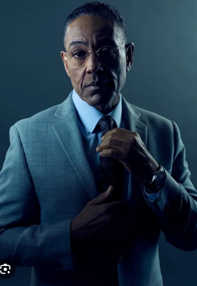 Sizce Breaking bad ve better call saul evreninin en sağlam karakteri hangisi ?