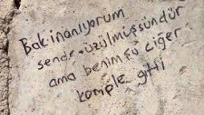 Duvar yazılarını okumayı sever misiniz?