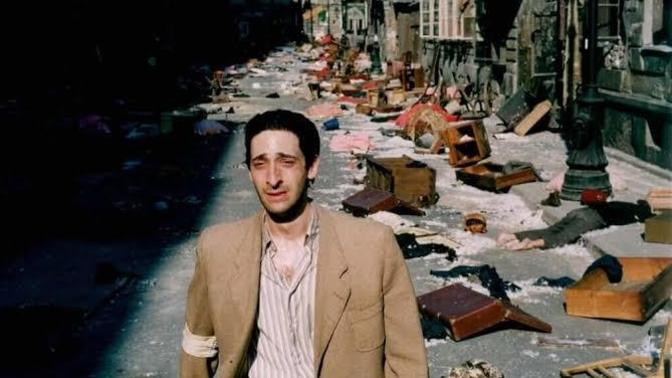 Sizi sokak ortasında ağlatan bir kırgınlık veya acı yaşadınız mı hiç?