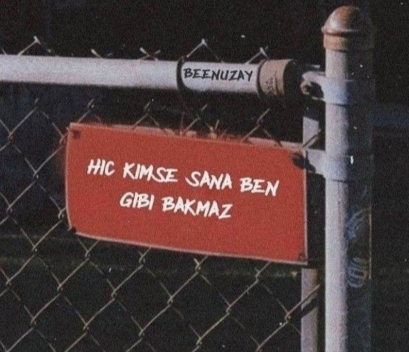Hergün gördüğünüze mutlu olduğunuz biri var mı?