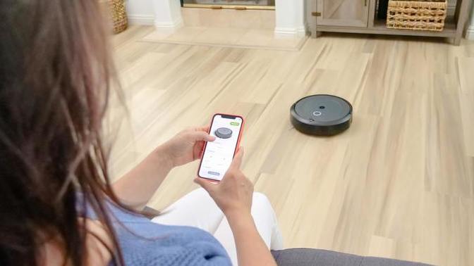 Robot süpürge alırken kullanıcı yorumlarını mı, arkadaş çevrenizin yorumlarını mı dikkate alırsınız?