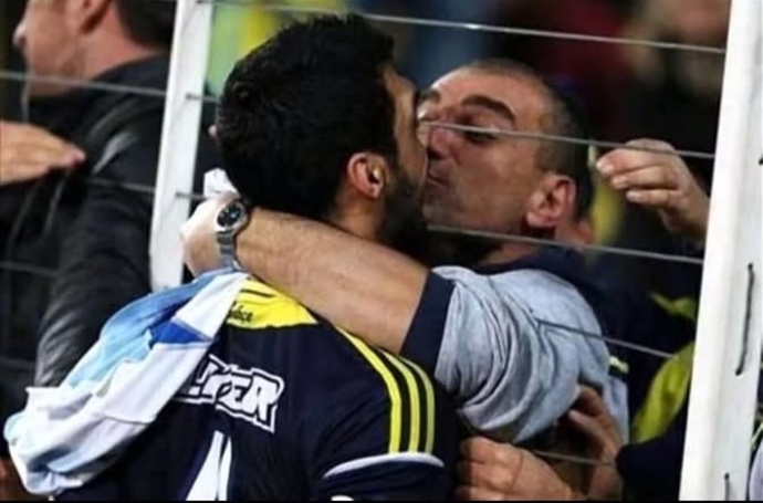 Sizce en anlamsız Fenerbahçe görseli hangisidir?
