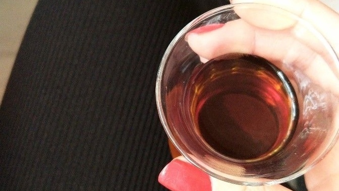 Günaydın, sıcak bir çay içimizi ısıtır peki ya kalbimizi ısıtır mı?