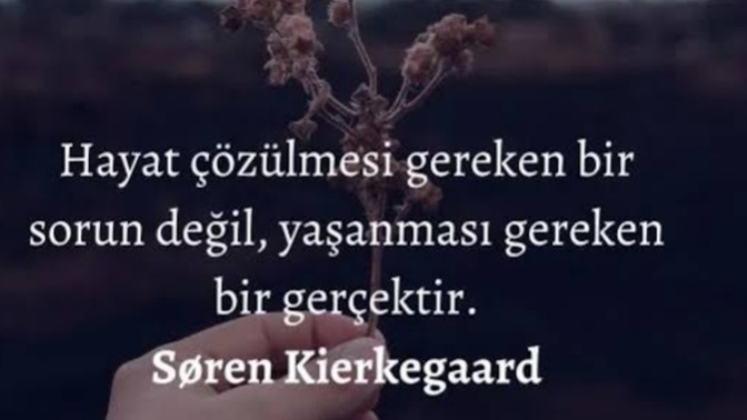 Dört cümlede hayat hikayenizi nasıl anlatırsınız?