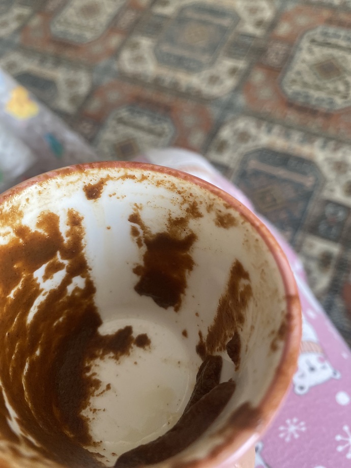 Buyrun falıma bakan yok mu ?