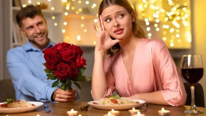 İlk buluşmada itici gelen davranışlar nelerdir?