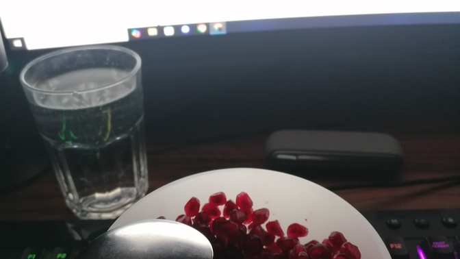 Ne zaman böyle Nar ayıklayıp bize ikram edecek bir ruh eşimiz olacak?