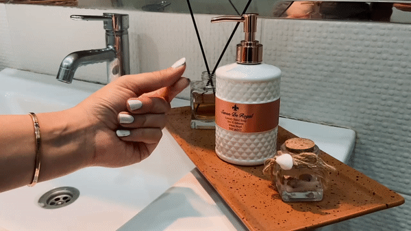 Savon De Royal White Pearl 
