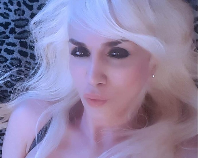 Trans Kadınım Soruları alayım?