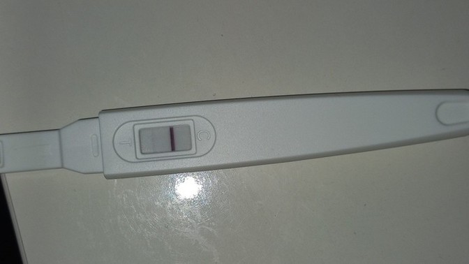 Erken gebelik testi yaptım bir çubuk silik çıktı. Sonuç pozitif midir?