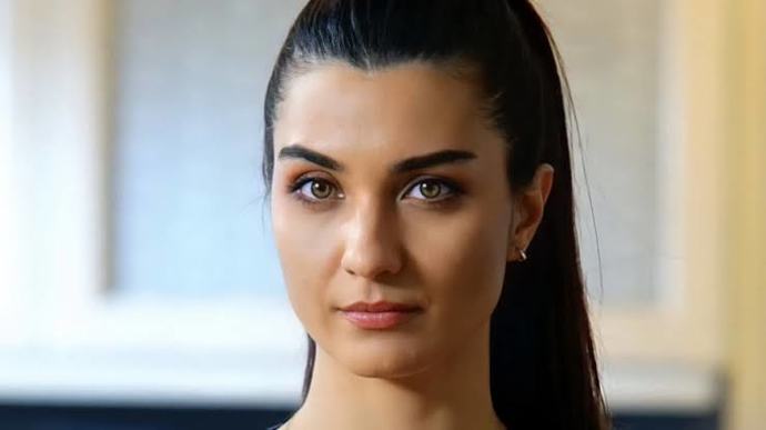 Tuba büyüküstünün yüzü harika bence sizce?