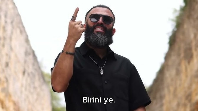 Turabinin "Wine Me, Dine Me" şarkısına erişim engeli getirildi. Sizce doğru bir karar mı?